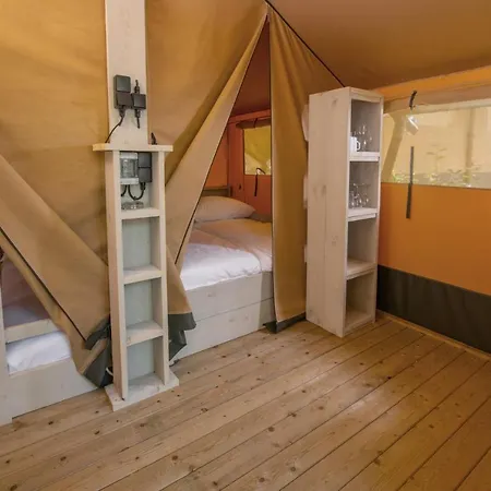 Kompleks wypoczynkowy Mobile Homes Bijela Uvala Vacanceselect Poreč