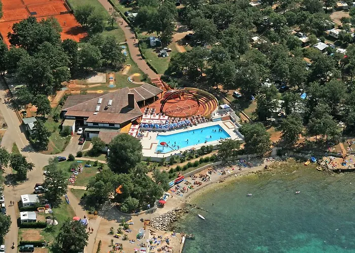 Mobile Homes Bijela Uvala Vacanceselect 4* Πόρετς