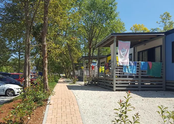 Üdülőpark Mobile Homes Bijela Uvala Vacanceselect Poreč