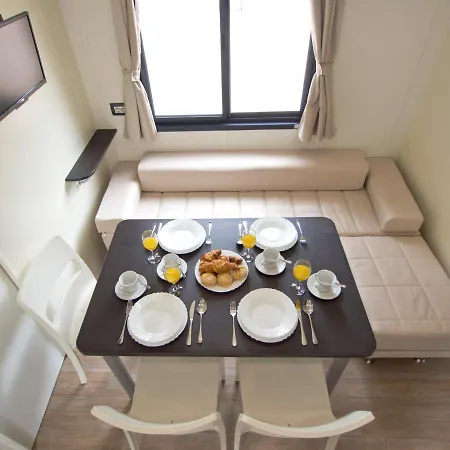 Semesterpark Mobile Homes Bijela Uvala Vacanceselect 4*