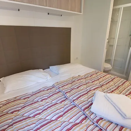 Mobile Homes Bijela Uvala Vacanceselect