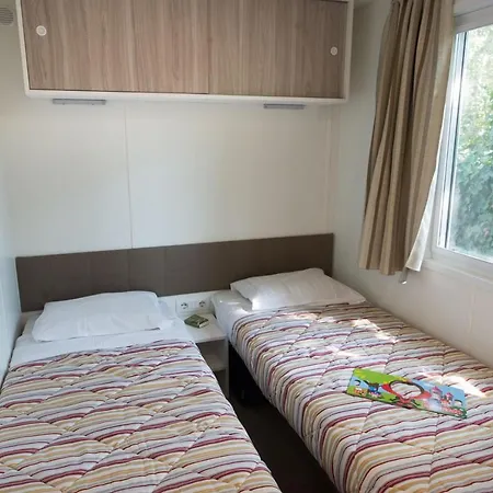 Mobile Homes Bijela Uvala Vacanceselect 4*