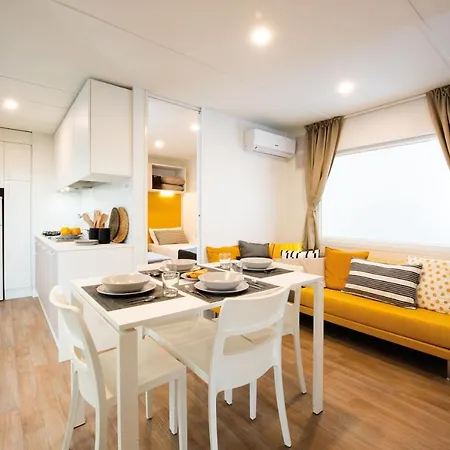 Vakantiepark Mobile Homes Bijela Uvala Vacanceselect Poreč