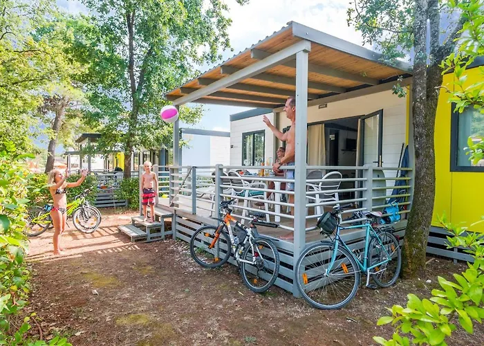 Mobile Homes Bijela Uvala Vacanceselect 4* Porec