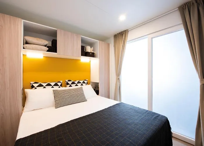 Üdülőpark Mobile Homes Bijela Uvala Vacanceselect