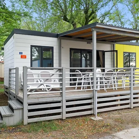 Tatil parkı Mobile Homes Bijela Uvala Vacanceselect 4*