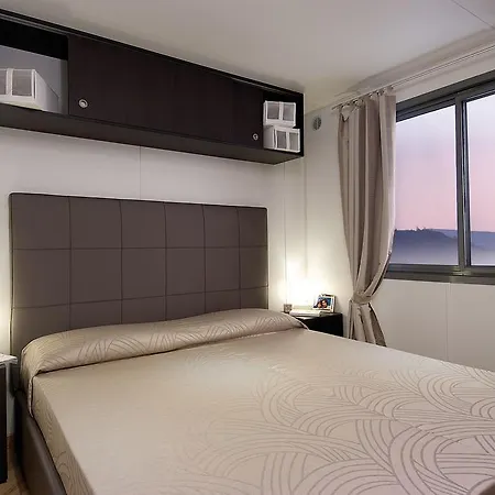 Mobile Homes Bijela Uvala Vacanceselect 假日公园 4*