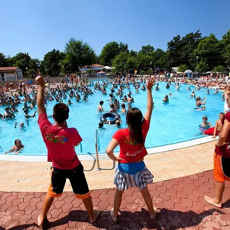 假日公园 Mobile Homes Bijela Uvala Vacanceselect