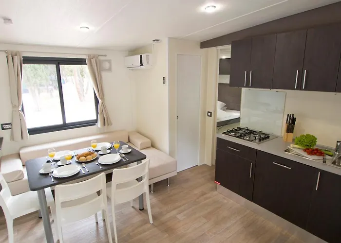 База отдыха Mobile Homes Bijela Uvala Vacanceselect